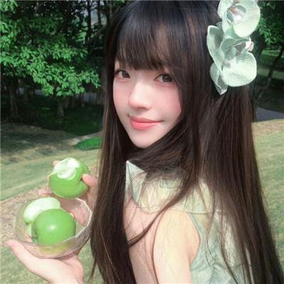 为黛茜小姐开车